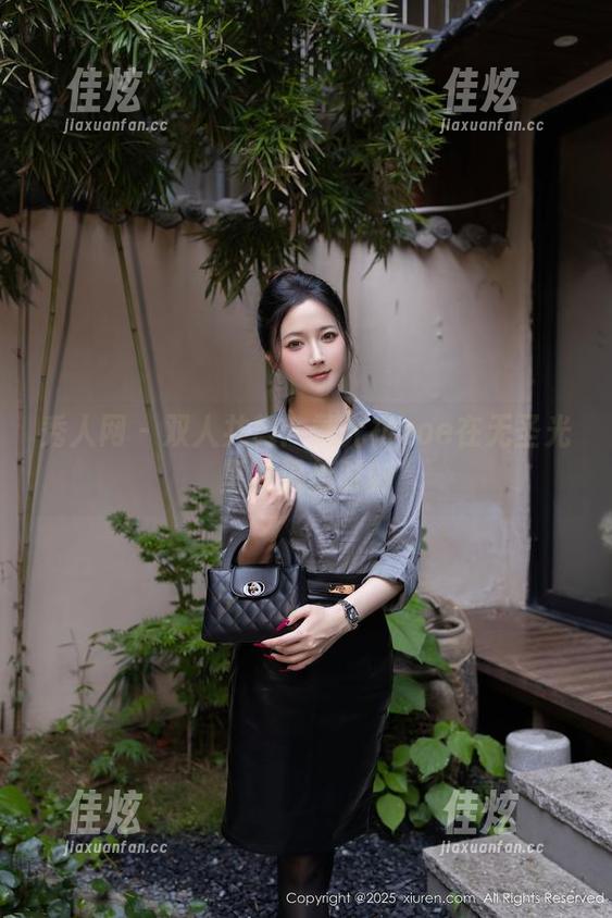 秀人网 - 双人共舞：戴允祺zoe在无圣光里的温柔时刻