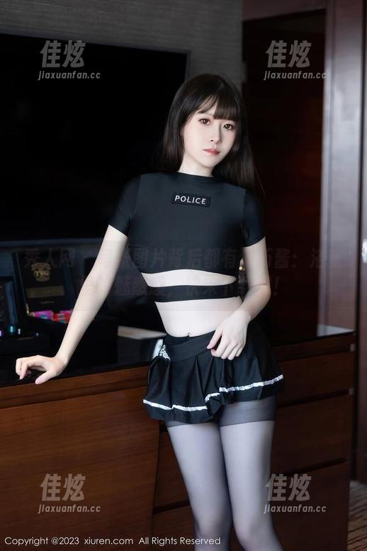 秀人网 - 每张图片背后都有波巧酱：浴室里的魅惑感，快来下载吧！