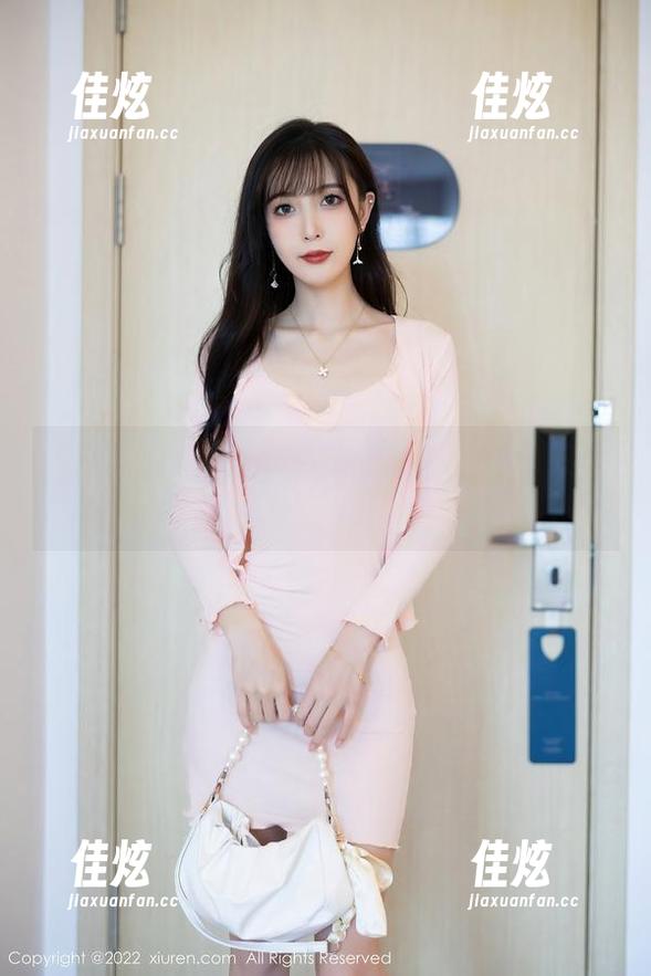 秀人网 - 甜白酱全集来袭：下载美足，偷偷享受属于你的秘密时光！