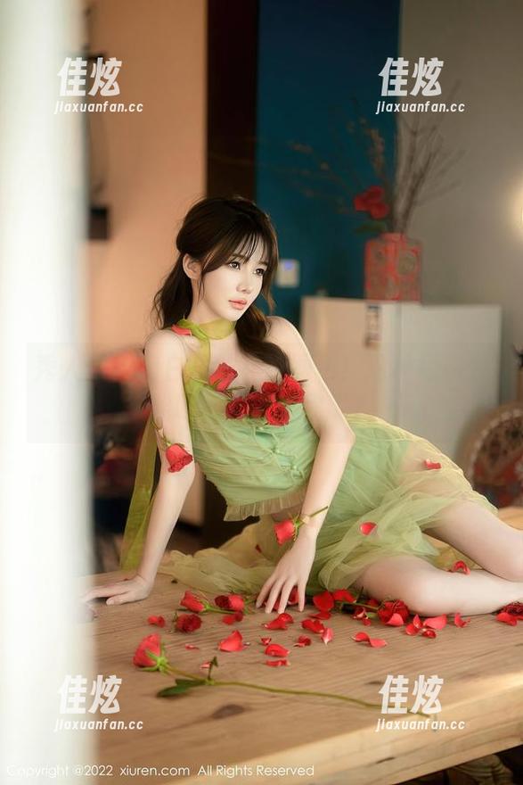 秀人网 - 萌白酱的花嫁图包！这种福利我能吃一整天，你呢？