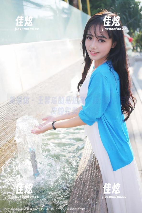 美媛馆 - 王馨瑶的私拍高跟鞋：时尚与俏皮的完美结合