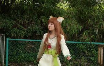 菠萝社 – 柳侑绮Sevenbaby的全套婚纱写真，真让人怀疑我是不是该求婚了？