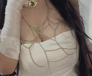 微密圈 – 碎花裙配葱油饼er：美图分享，谁说灵感很贵？