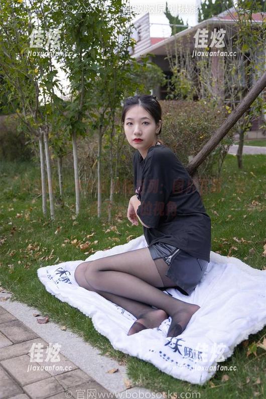 袜啵啵-木木 袜啵啵 - 木木运动鞋系列:图片下载,给你不一样的视角