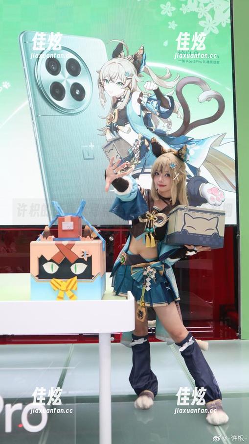 许枳的死库水写真集更新，谁敢说不想拥有这种冲动？