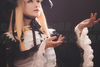 爱她的体操服，恨她的调皮，铁板烧鬼舞w的写真照真是让人又爱又恨的图片！