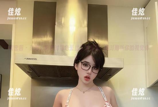 微密圈 - 来吧，阿色的黑色蕾丝套图更新，绝对刷新你的视觉体验！