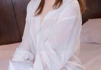 最新图集：雯妹不讲道理的死库水，浸泡在青春的味道里…好像有点咸！