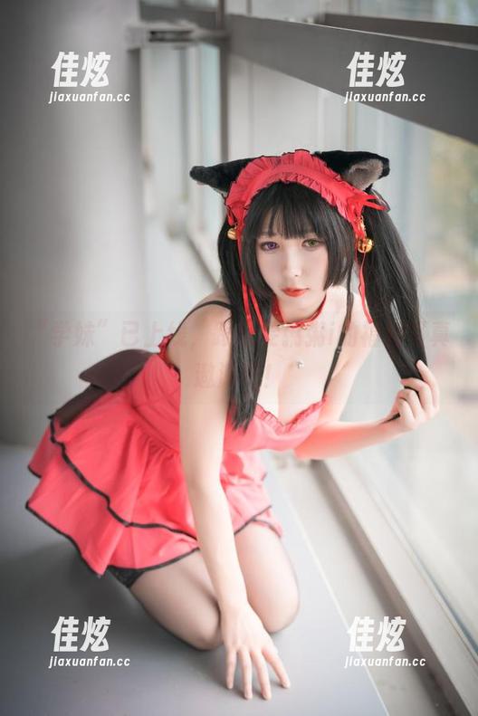 “学妹”已上线，跟着雯粥粥i的福利写真遨游吧！