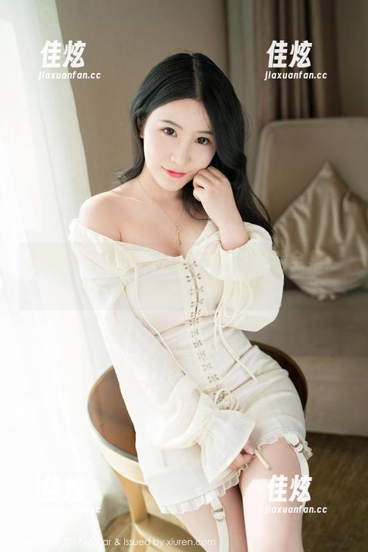 魅妍社 - 妤薇Vivian的制服游戏全集：每一张都能成为你的墙纸！