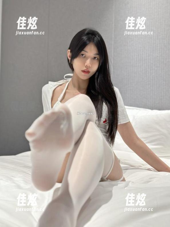 微密圈 - 忍不住多看几眼：鱼神鱼的飞天舞女写真让我心里痒痒！